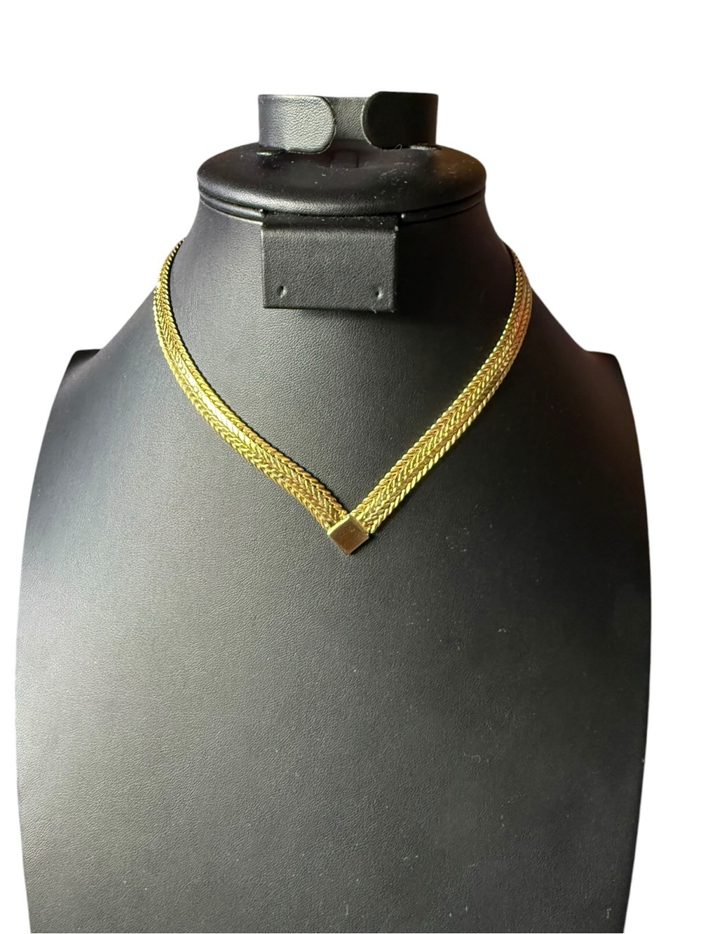 9483. Monet Gold Tone Collar Choker Necklace | Vintage‎ Herringbone Statement